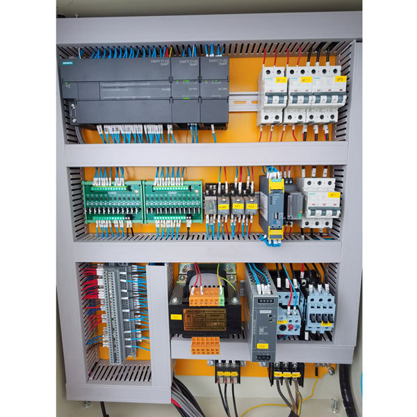 CNC Gabinete eléctrico 600x600-2